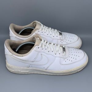 Nike Air Force 1‎ Triple White Shoes Mens Sz 11.5